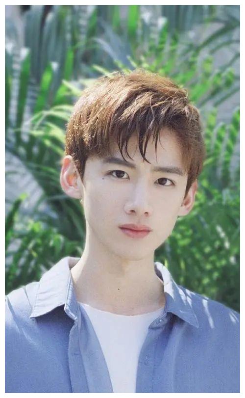 《开端》大火,从面相分析白敬亭事业发展__财经头条