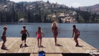 神回复：“年轻人不送外卖，不进工厂那该干什么去？”休闲区蓝鸢梦想 - Www.slyday.coM