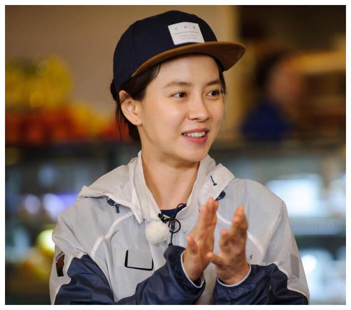 姜gary终于晒出爱妻正脸照,挺孕肚也很像宋智孝