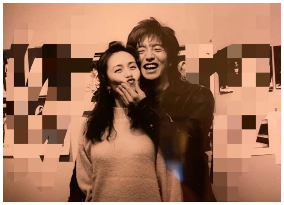 50岁工藤静香发素颜照,庆祝与木村拓哉结婚20周年,粉丝网友点赞