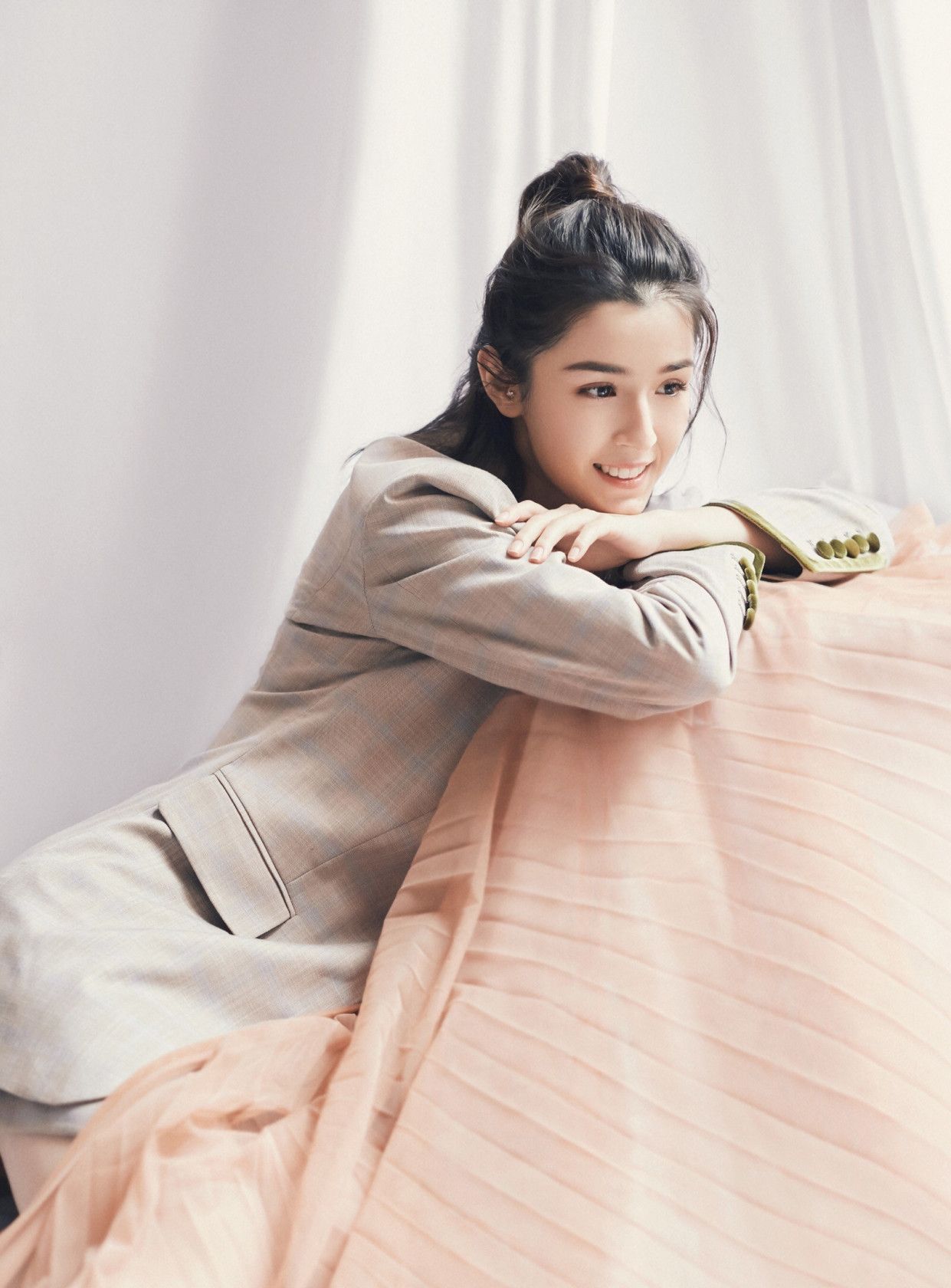 96年美女演员,哈妮克孜,妩媚妖娆_高清图集_新浪网