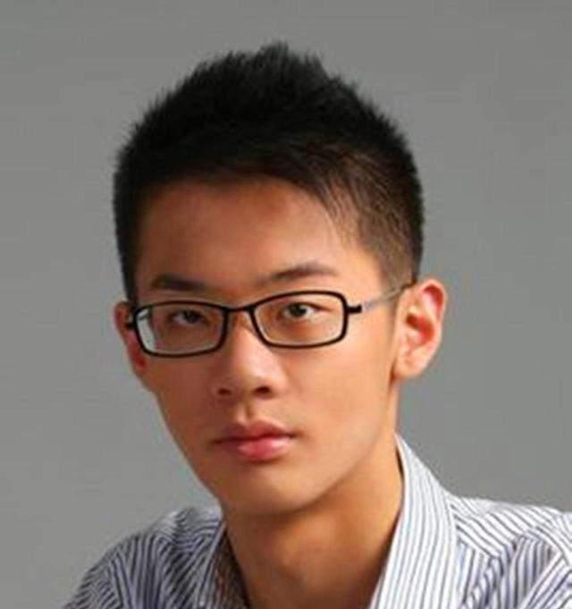 弃台大选北大,怼韩寒考不上大学,李敖之子说他剑桥读博一定回国休闲区蓝鸢梦想 - Www.slyday.coM 弃台大选北大,怼韩寒考不上大学,李敖之子说他剑桥读博一定回国休闲区蓝鸢梦想 - Www.slyday.coM