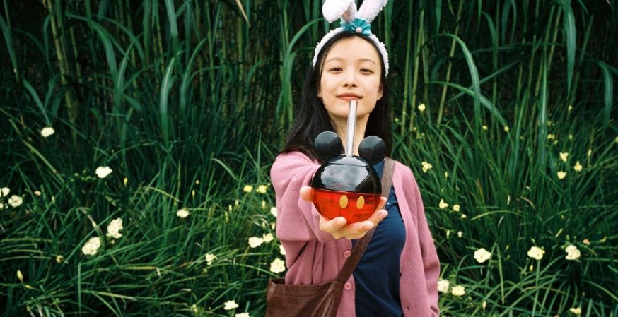 倪妮齐刘海造型拍大片辨识度哪去了全靠气质在撑着