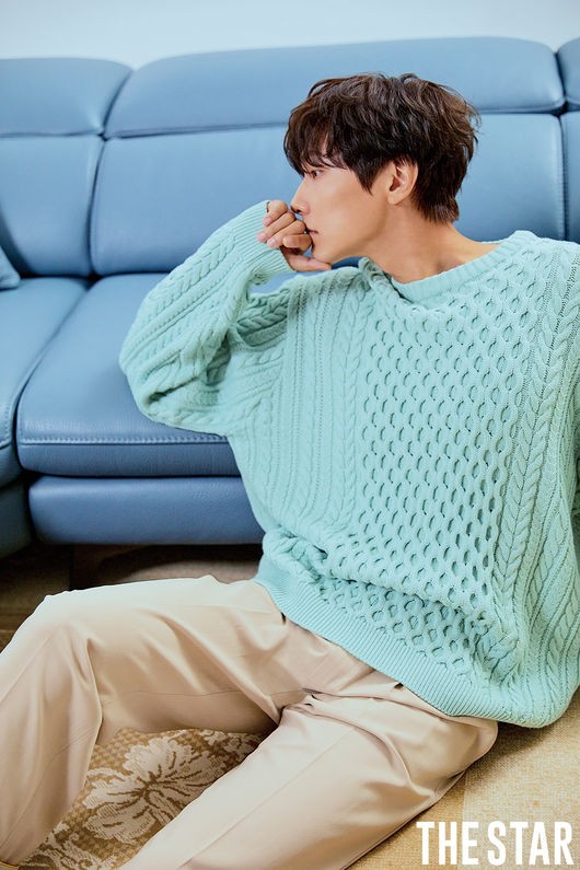 韩国艺人池贤宇最新杂志写真曝光