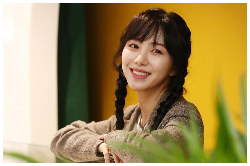 aoa权珉阿再发文:吃了安眠药也失眠,信任的人也失去了信任