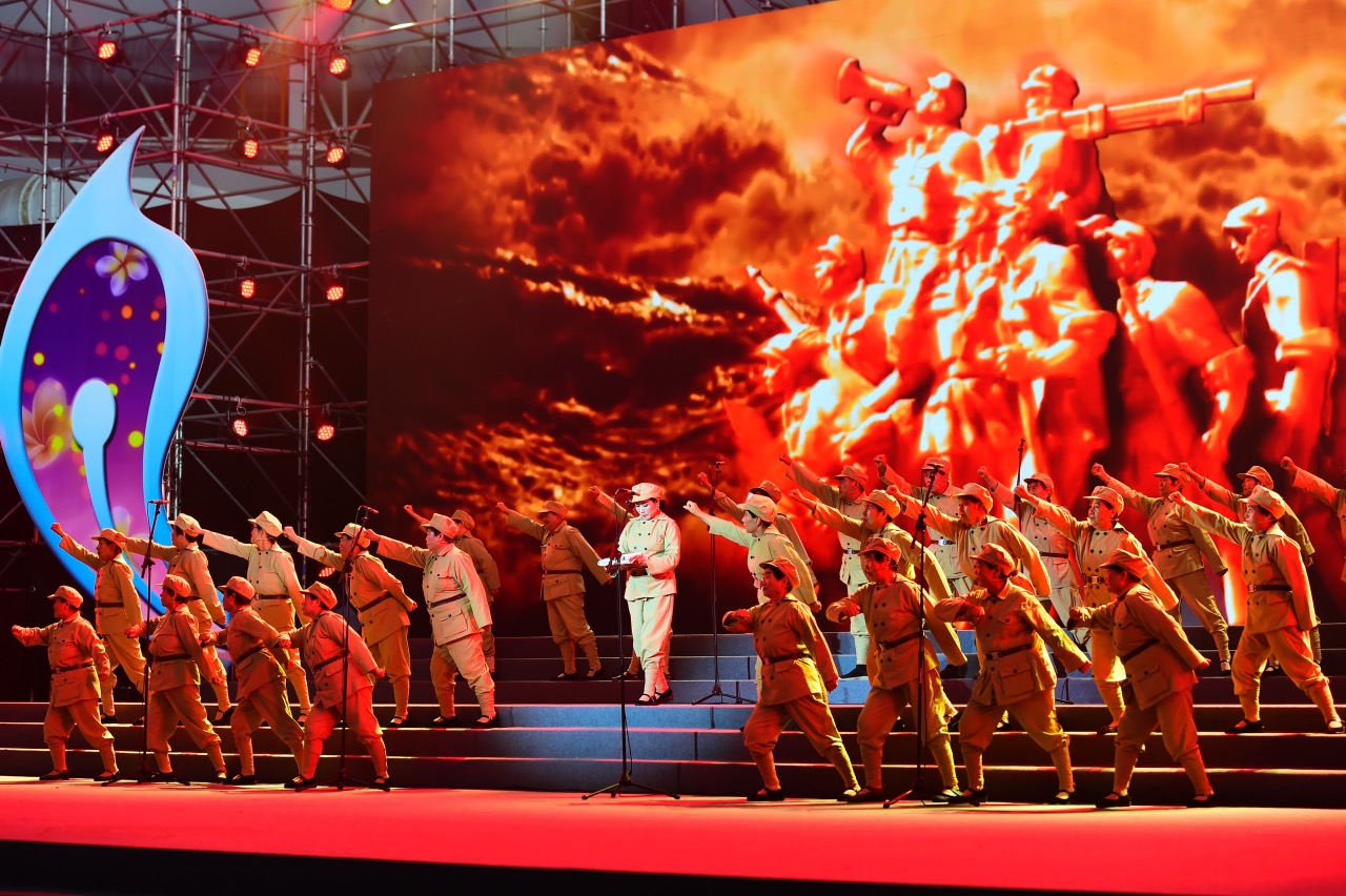 房山人民通过唱响红色歌曲,传承红色经典文化,弘扬时代的主旋律.