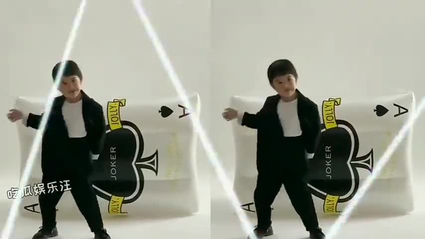 看着邓超祖蓝撕郑恺,反被欧弟撕了名牌了 为您推荐: 陈凯歌野狼disco