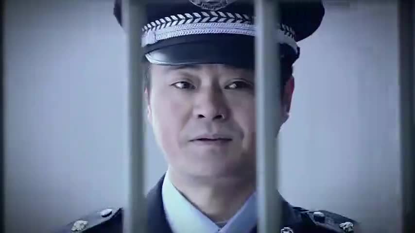 大学生替老板坐牢8年,出狱后找老板要钱,一天一百块