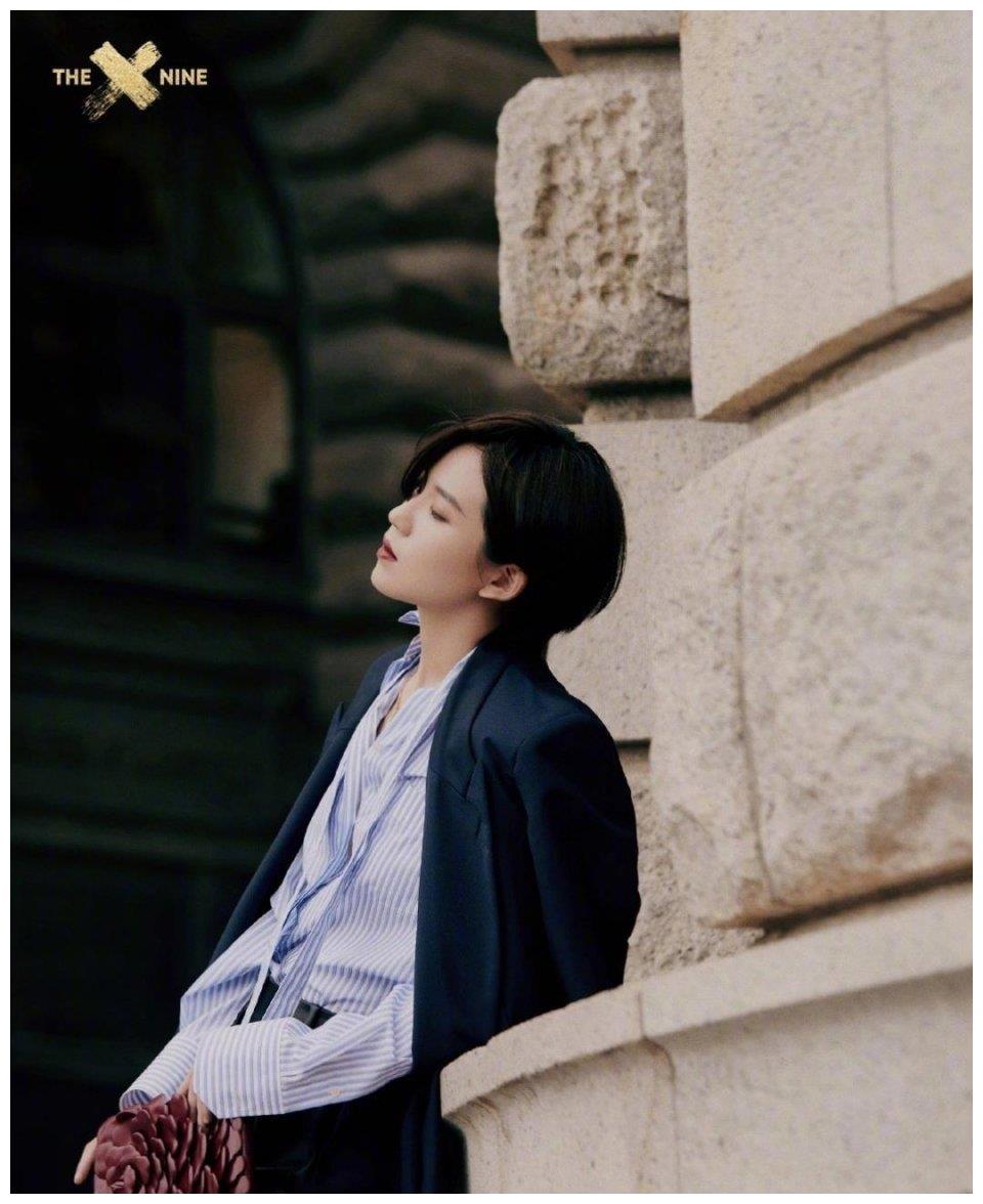 顾里霸气回归短发西装酷飒有型coolgirl玩转中性风