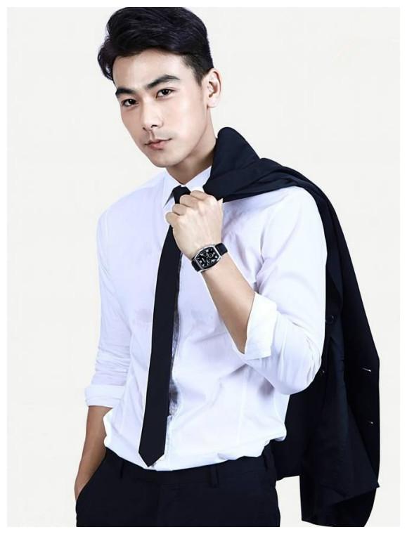 陈紫函与戴向宇越聊越投机,有的时候一通电话甚至可以打2,3个小时