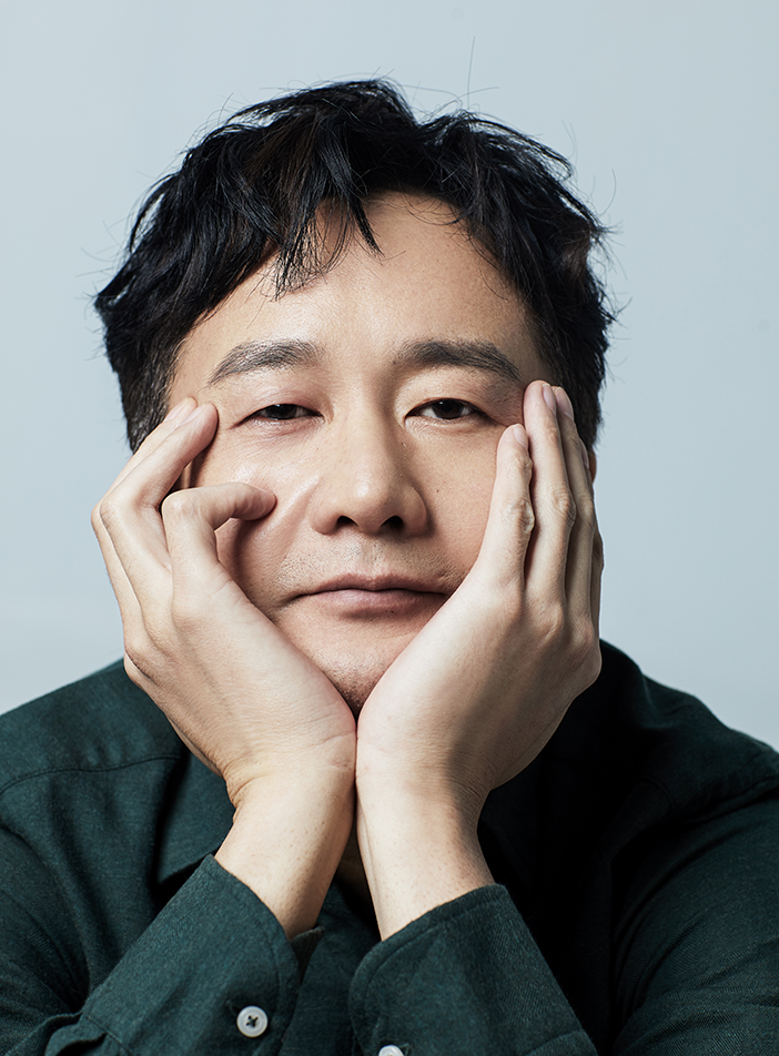 岳旸最新时尚大片风格多样可塑性高