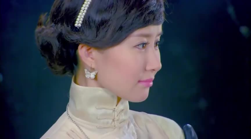 杜允唐吃醋失去了理智,和佟毓婉成为真正的夫妻 为您推荐: 烽火佳人