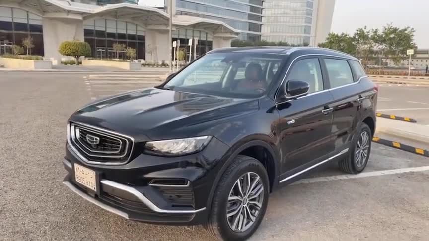 2021款吉利博越pro实车展示,夜晚坐进车内,才知道有多霸气!