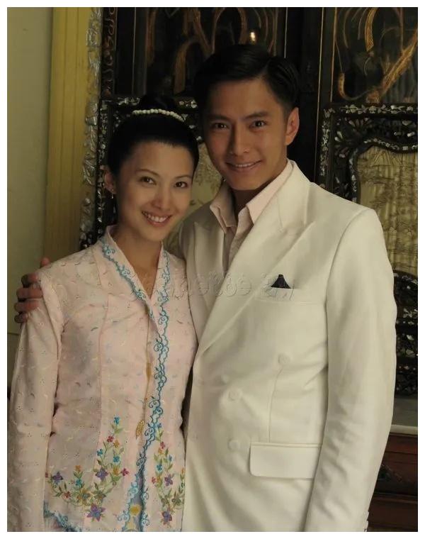 看到有网友说"新版要是把08版女主欧萱请来演菊香,应该会更好,带点