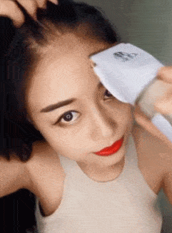 神回复：假如你女朋友发烧40度，你王者荣耀晋级赛刚开，怎么办？休闲区蓝鸢梦想 - Www.slyday.coM