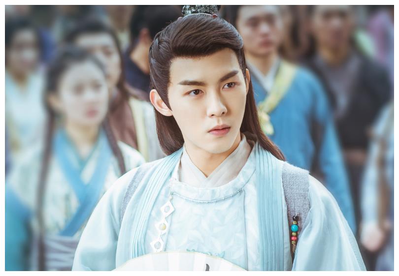 从童星到演员,朱元冰放弃偶像向演员进发,成长的路上总有磨难