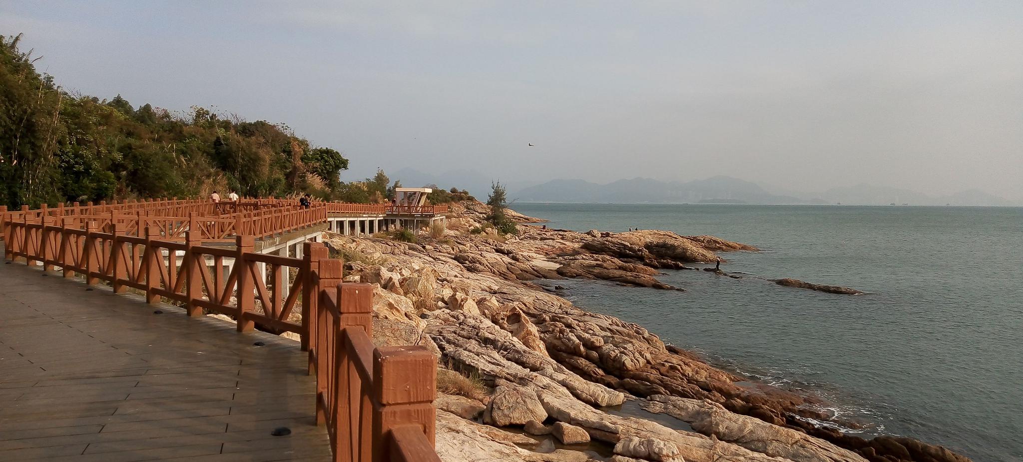 惠州大亚湾霞涌镇新建了一条海边栈道,你们去过吗?