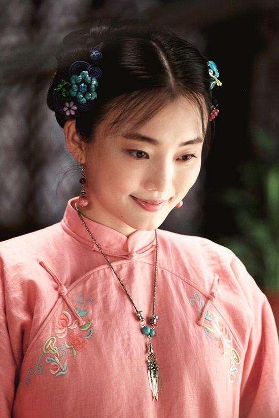 刘芊含,因《打狗棍》被称为"中国好儿媳"的她,穿衣搭配好漂亮_高清