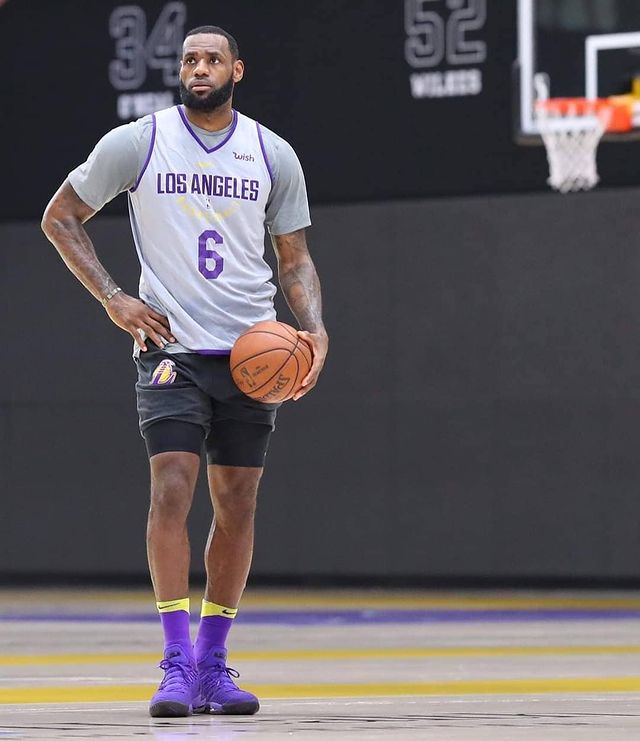 篮网迎来詹姆斯时代开启新篇章球迷期待空前高涨