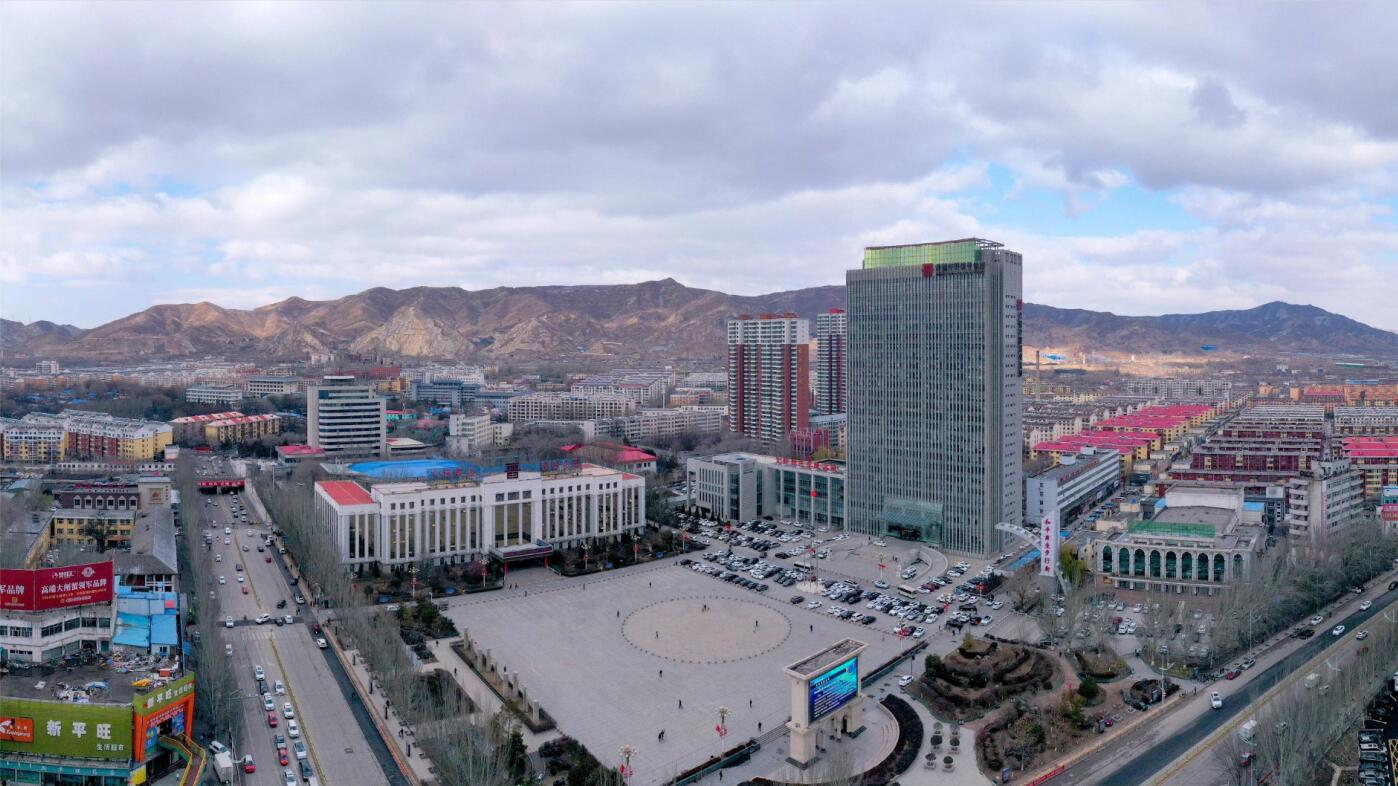 煤业集团与天镇县政府签订地热资源开发利用战略合作框架协议