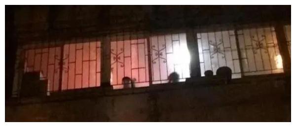 刚学会用微信的爷爷，发了第一条消息，孙女瞬间泪崩……休闲区蓝鸢梦想 - Www.slyday.coM