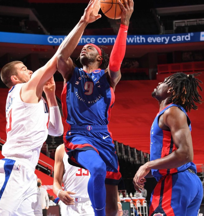 逆转绝杀!雷吉29+6,两悍将35+3隆多6+4,篮网选中新秀爆发犯错休闲区蓝鸢梦想 - Www.slyday.coM 逆转绝杀!雷吉29+6,两悍将35+3隆多6+4,篮网选中新秀爆发犯错休闲区蓝鸢梦想 - Www.slyday.coM