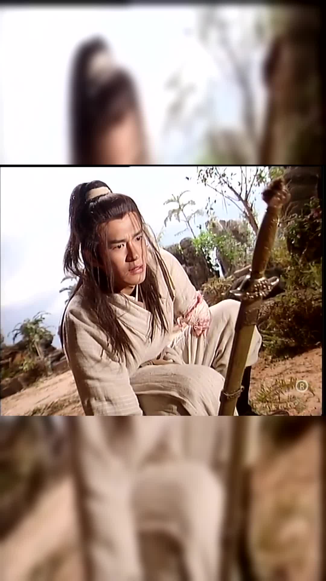 杨过得到独孤大师的宝剑不料剑重80斤杨过直呼举不动