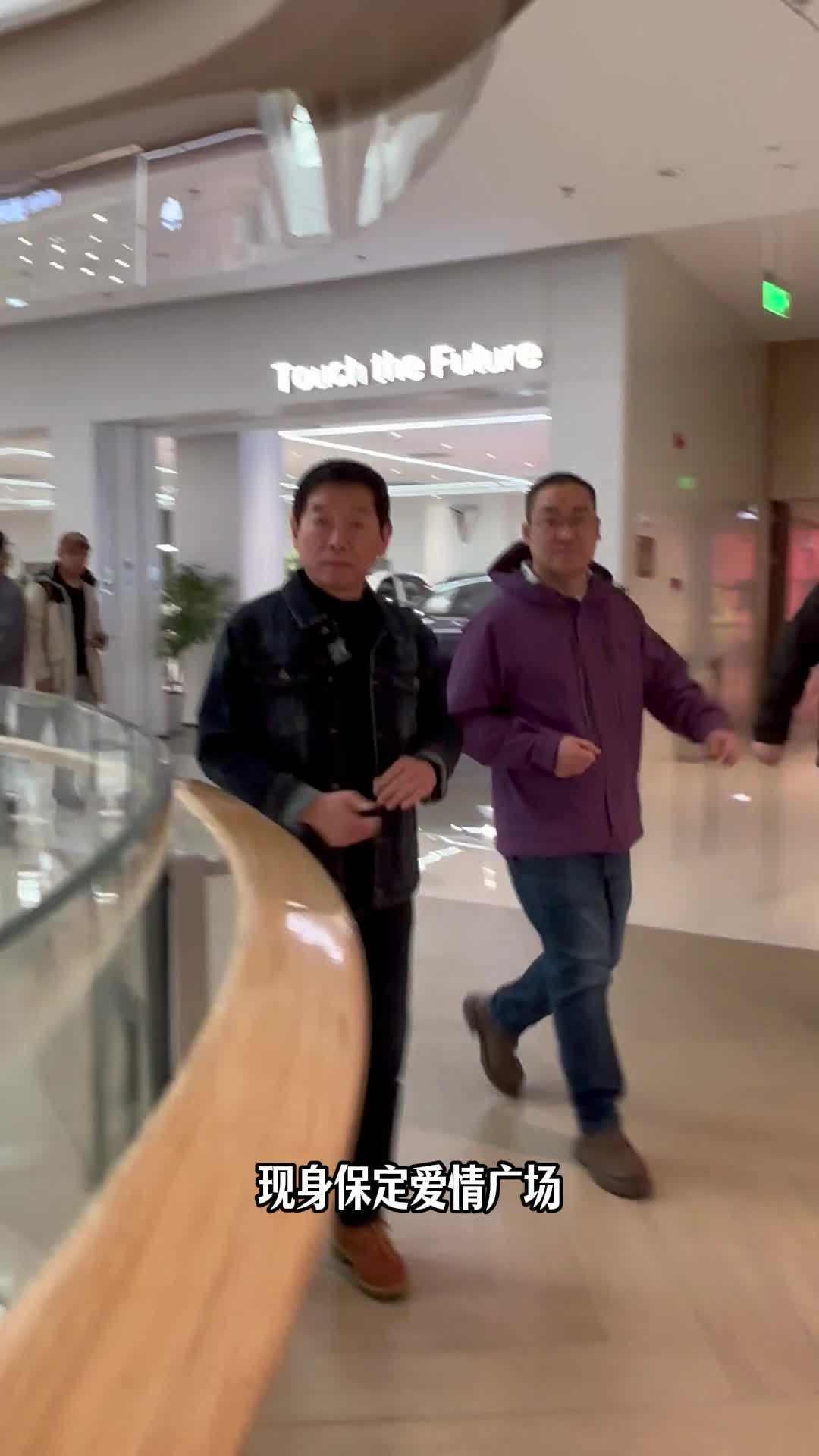 最好的新年礼物！长城汽车董事长魏建军将坦克400赠予爱人