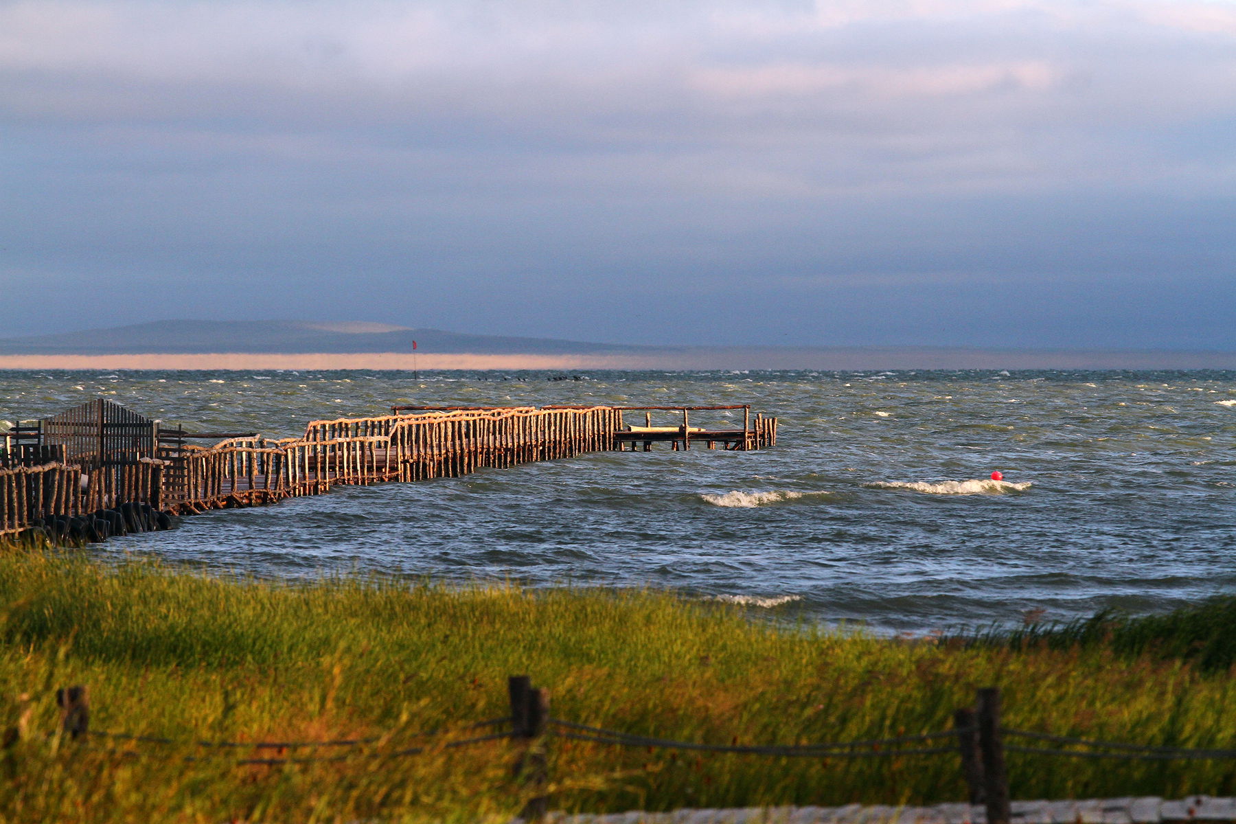内蒙古很受欢迎的一个湖泊,是内蒙古四大名湖之一,是4a景区