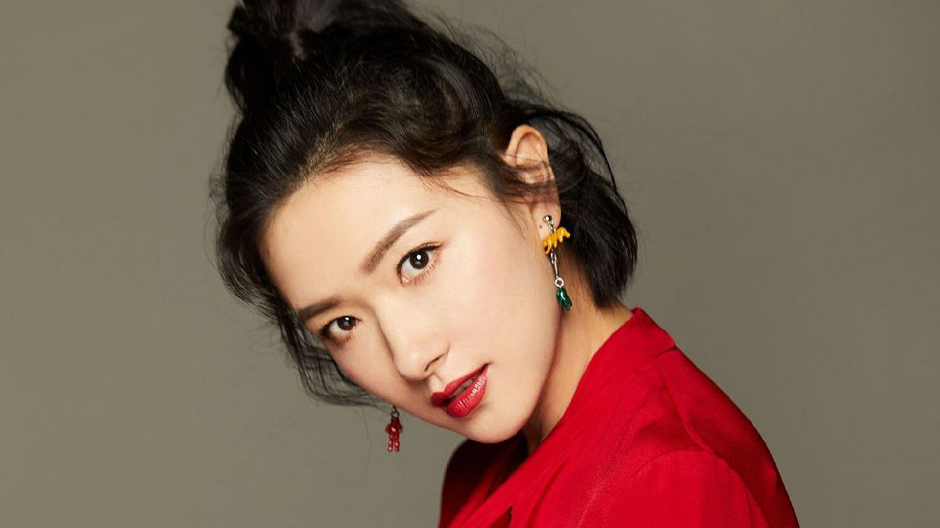 图集分享万茜高清桌面壁纸赶紧收藏吧