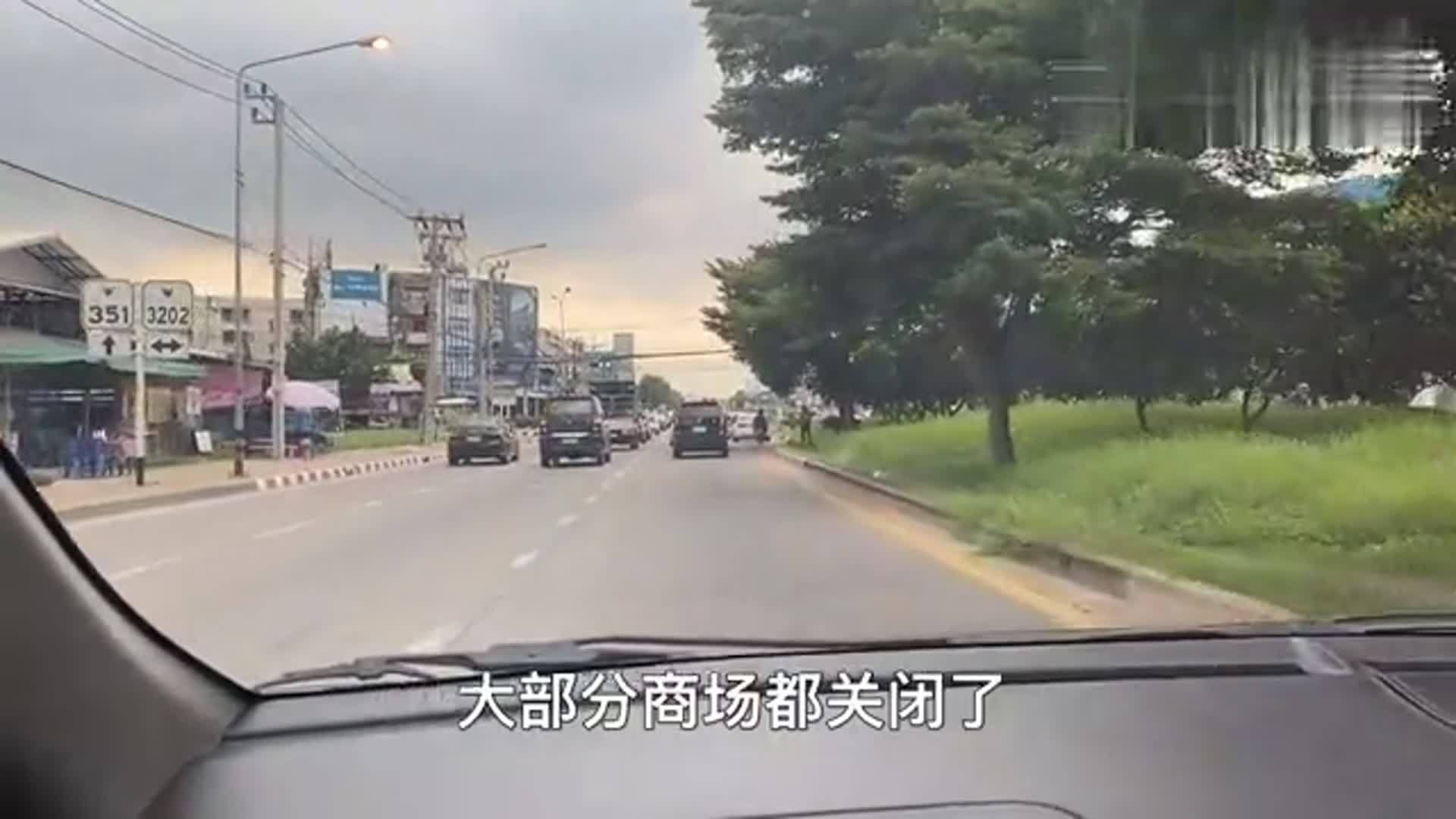 寂寞的夜，孤独的雨！来瞅瞅封城后的<a href=