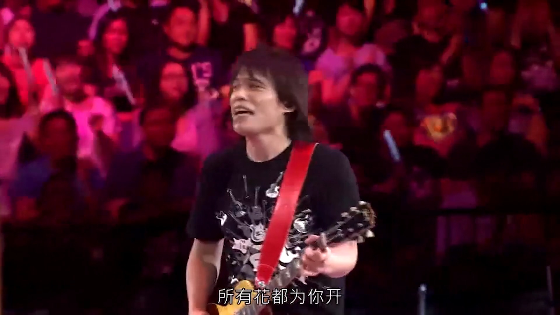 摇滚天王伍佰来了!一首《再度重相逢》掀起一大波回忆杀,经典|伍佰_新浪新闻