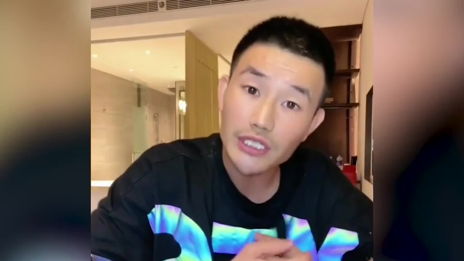 嘎子谢孟伟直播时说张一山是比我有名但是有我有钱吗