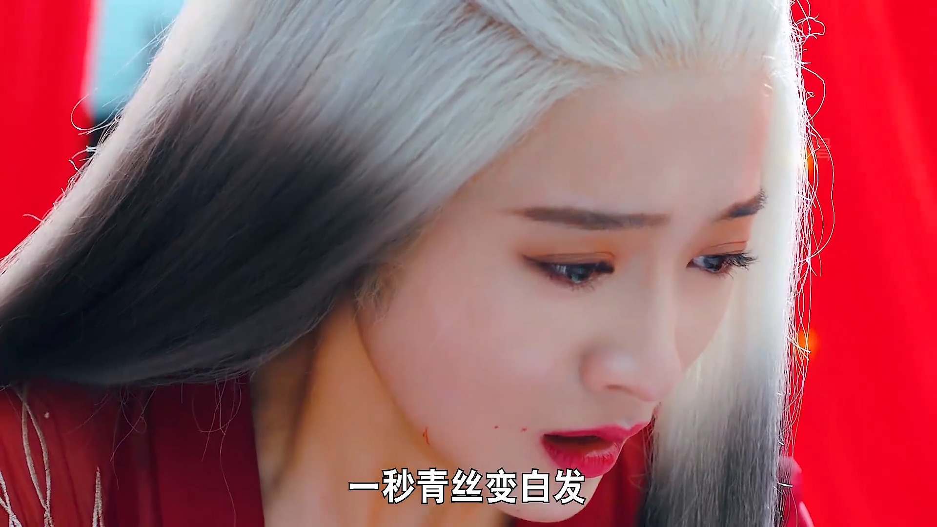 女人误杀心爱之人，瞬间一头青丝变白发