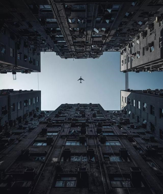 最受游客欢迎的四大旅游城市,重庆只能排第二,西安依旧没能入选休闲区蓝鸢梦想 - Www.slyday.coM 最受游客欢迎的四大旅游城市,重庆只能排第二,西安依旧没能入选休闲区蓝鸢梦想 - Www.slyday.coM