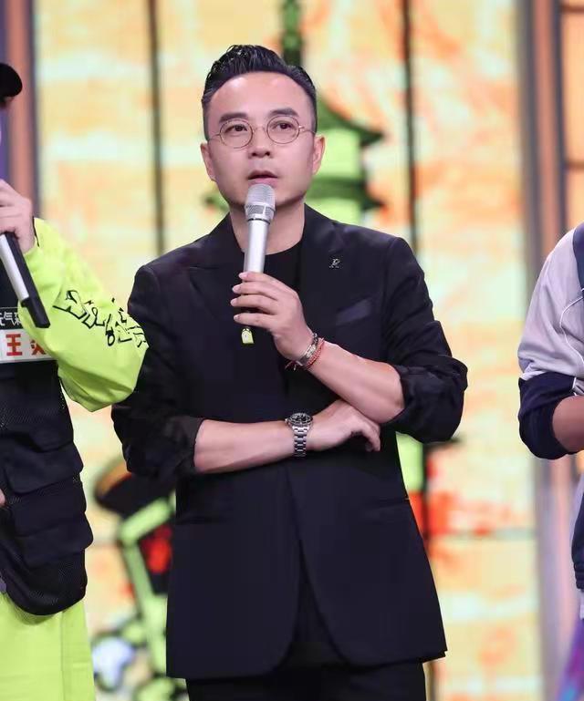 钱枫风波后天天向上主持阵容大换血制片人曝将有人离开