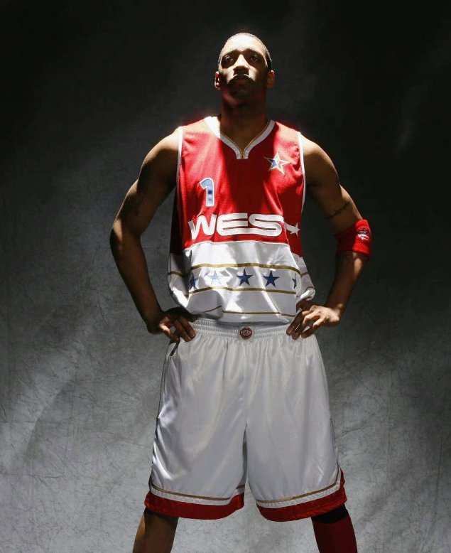 魔术队时期的麦迪是绝对巅峰期,联盟前十巨星