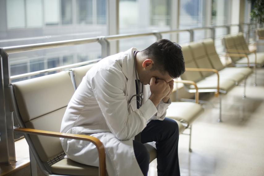 感动中国丨如何为医生减负开辟一条路