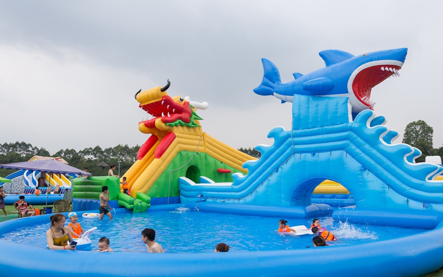 成都秀丽东方有大型户外水上乐园