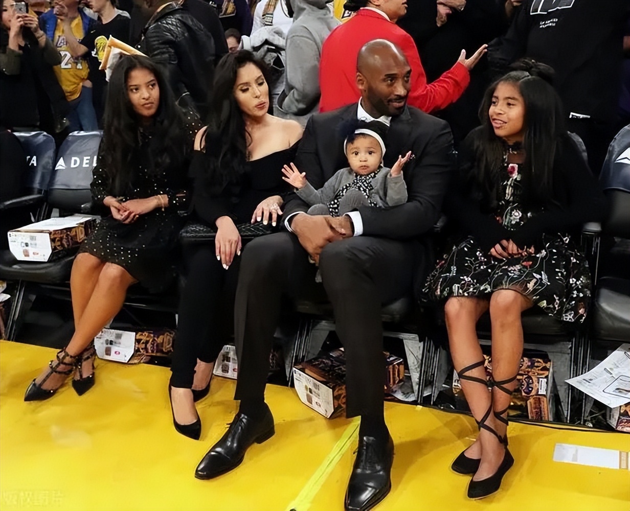 继承科比45亿遗产,19岁着急嫁人!不谙世事的娜塔莉或断送超模梦休闲区蓝鸢梦想 - Www.slyday.coM 继承科比45亿遗产,19岁着急嫁人!不谙世事的娜塔莉或断送超模梦休闲区蓝鸢梦想 - Www.slyday.coM