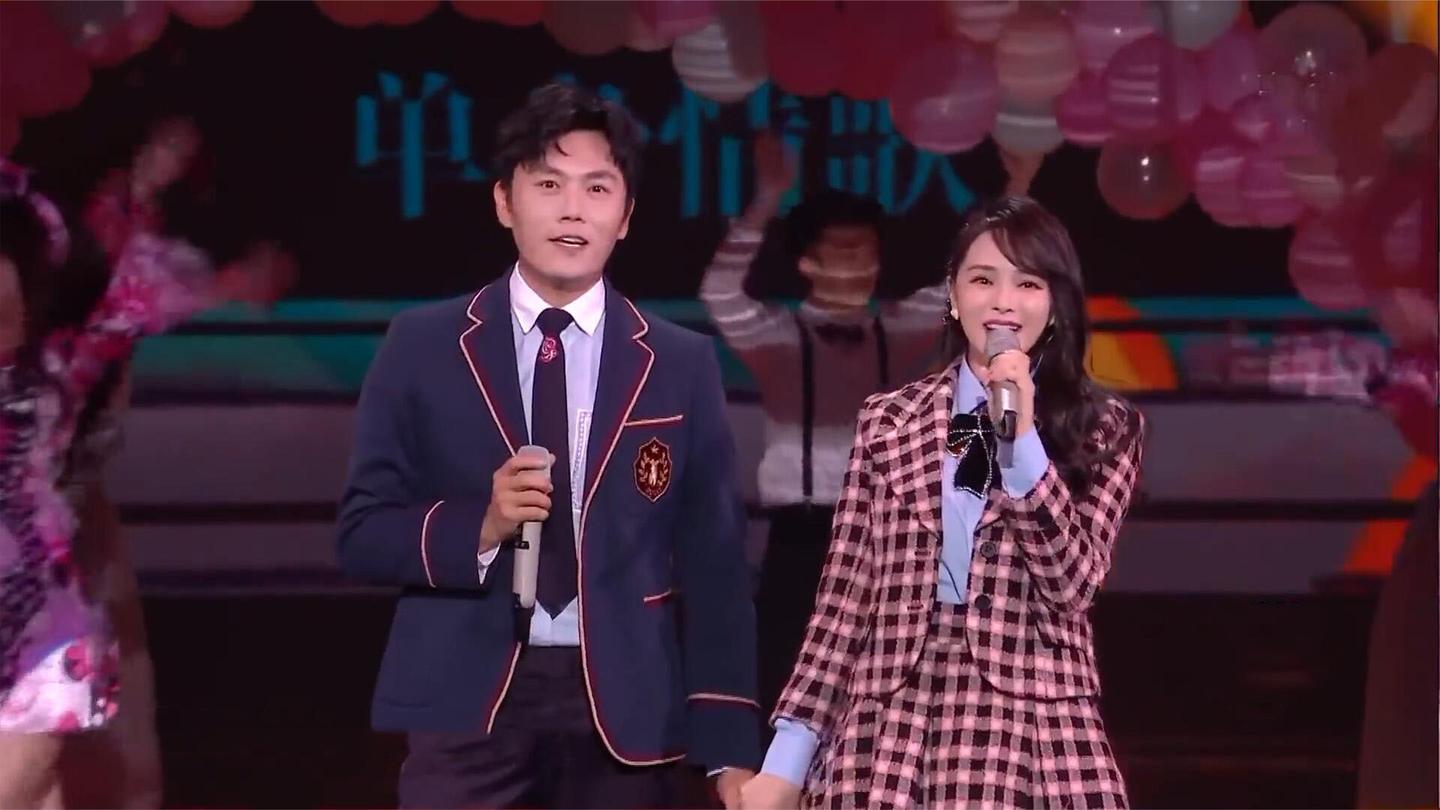 秦昊唱歌这么好听?携手伊能静唱《十九岁的最后一天》,惊艳全场