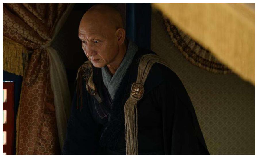 有种意外叫做《庆余年》里的洪四庠,自称是男神,看旧照后惊艳了