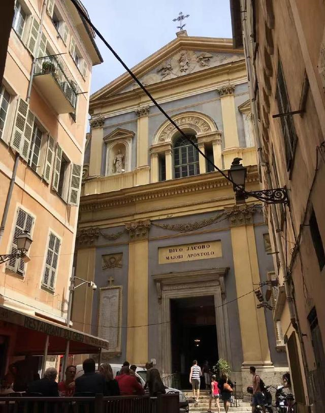 这座城市老人比年轻人多，物价低生活节奏慢，还有全球最美的大海休闲区蓝鸢梦想 - Www.slyday.coM