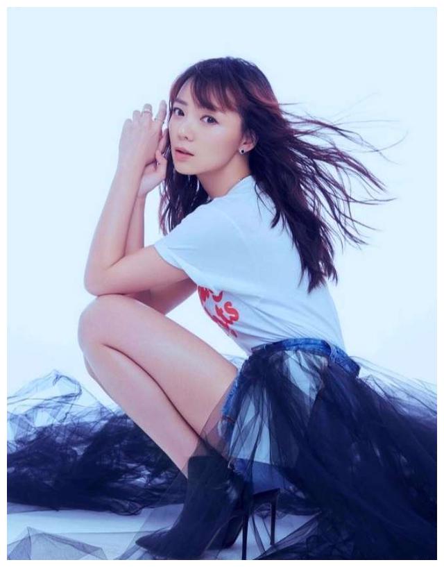 还记得心花路放中阿凡达吗当把蓝色妆容卸掉后美到认不出