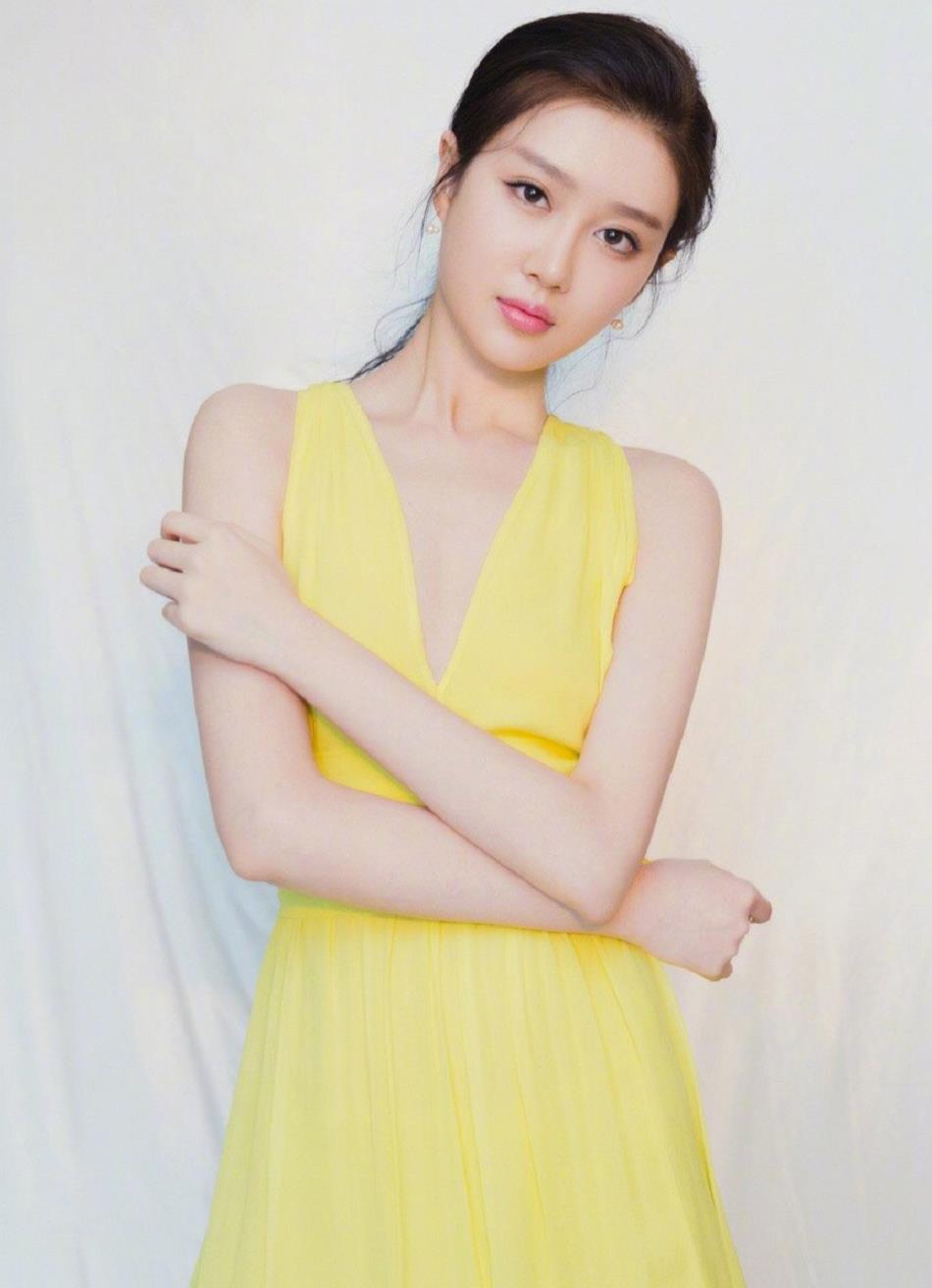 女神于子洋:第4607期气质潮流美图欣赏_高清图集_新浪网