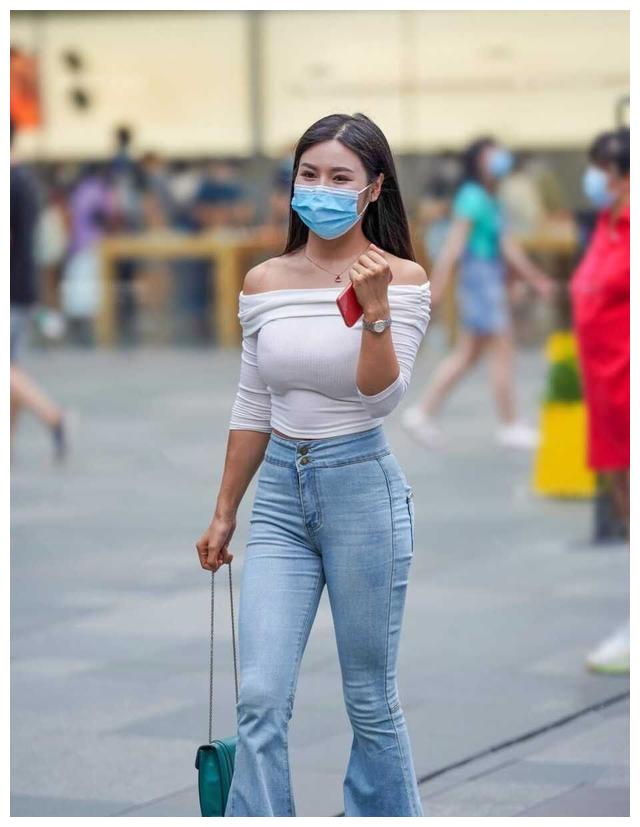 简单修身的瑜伽裤穿搭,优雅不失清新,成为别人称赞的小仙女休闲区蓝鸢梦想 - Www.slyday.coM 简单修身的瑜伽裤穿搭,优雅不失清新,成为别人称赞的小仙女休闲区蓝鸢梦想 - Www.slyday.coM