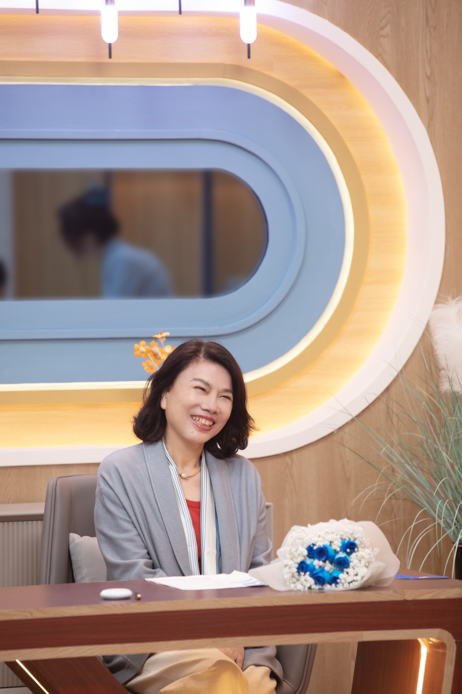 《初职》董明珠实习生教科书式面试,张翰帮落选实习生推荐新工作