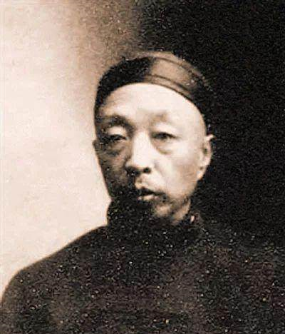 张之洞是个典型的夜猫子 把同僚活活熬死 慈禧也拿他没办法__财经头条