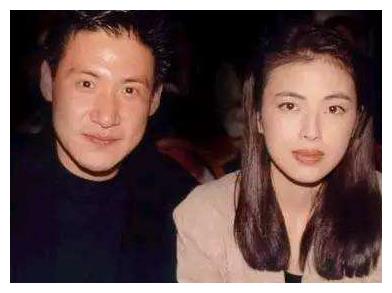 不让奶奶抱孙女，落魄时与他分手，罗美薇为何获张学友30年独宠休闲区蓝鸢梦想 - Www.slyday.coM