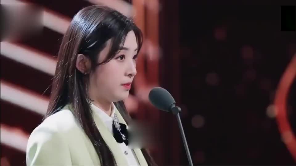 张含韵为哪吒配音,简直把哪吒配活了,再次惊艳全场